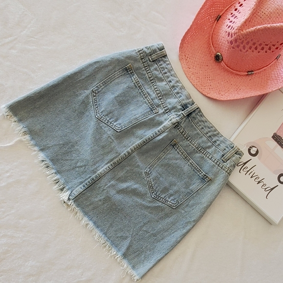 Skirts - Picture 6 of 8